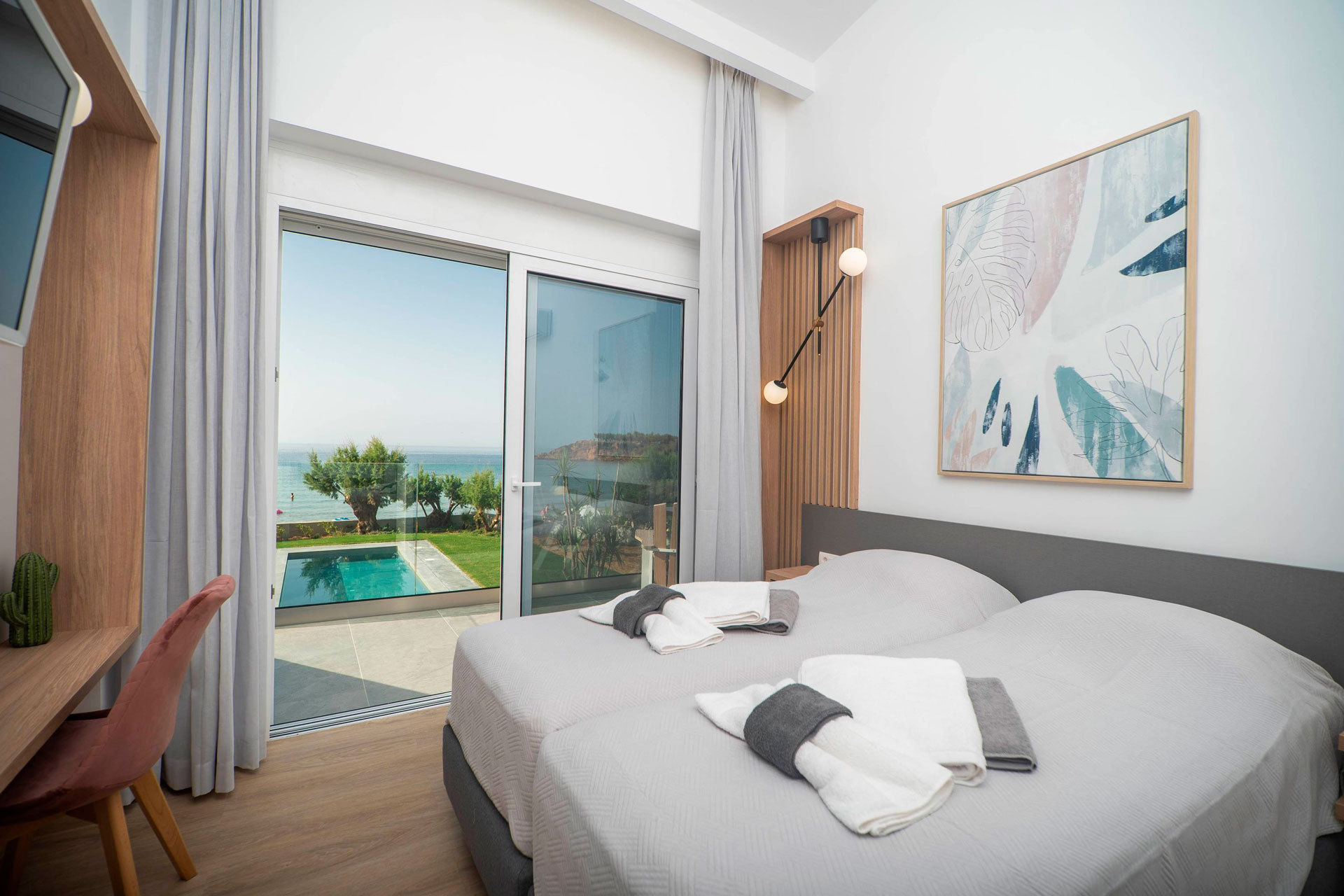 Villa Isalos Luxury beach fron Villa in Chania, Crete, Greece